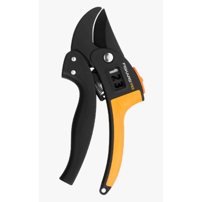 Fiskars- P83- gardening- and- pruning- shears قیچی باغبانی و هرس فیسکارس P83